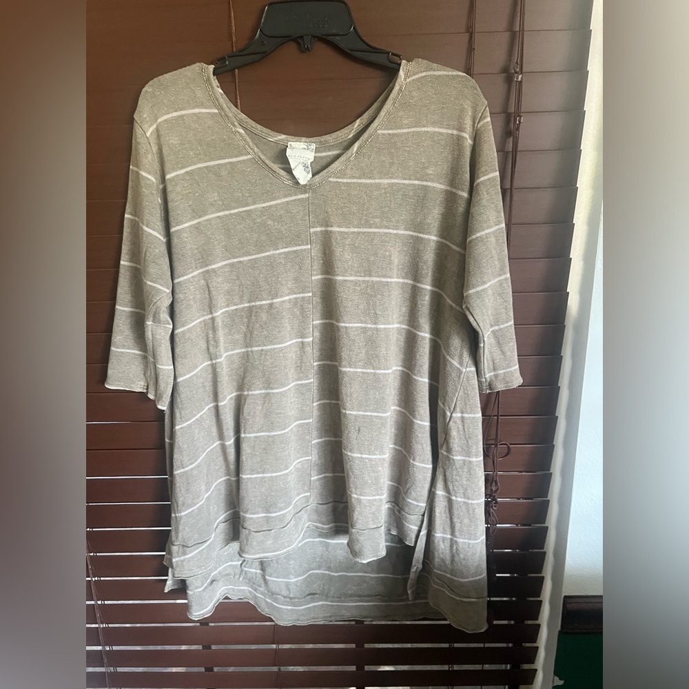 Blu Pepper Taupe and White Striped Lightweight V-Neck Top